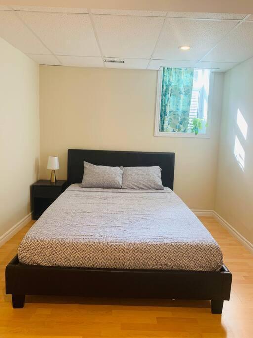 Finished 2 Bedroom Apartment In An Upscale Area Of Ajax Exteriér fotografie