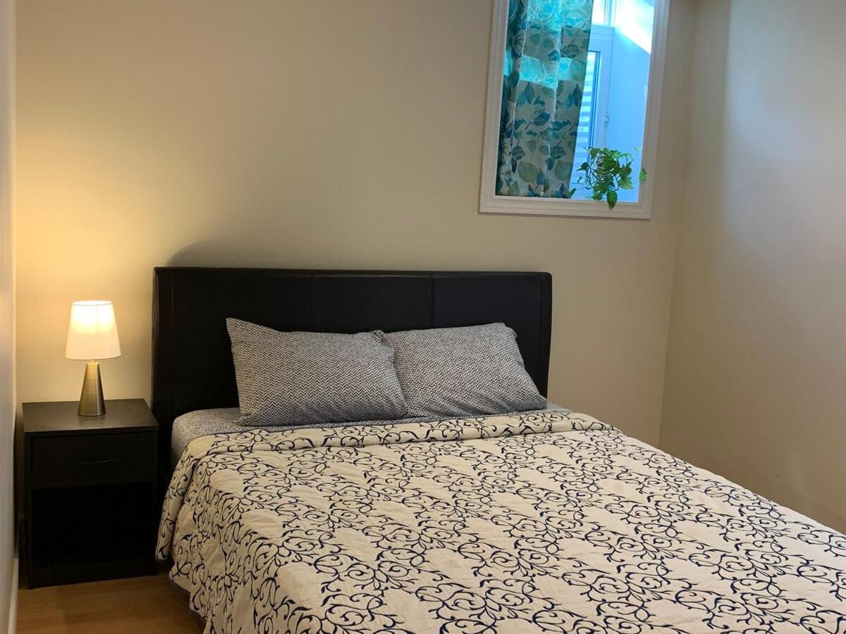 Finished 2 Bedroom Apartment In An Upscale Area Of Ajax Exteriér fotografie